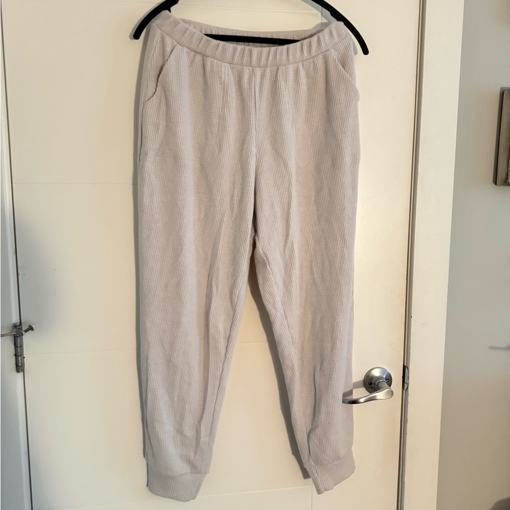 Abercrombie & Fitch Light Gray Jogger Set - Picture 6 of 11